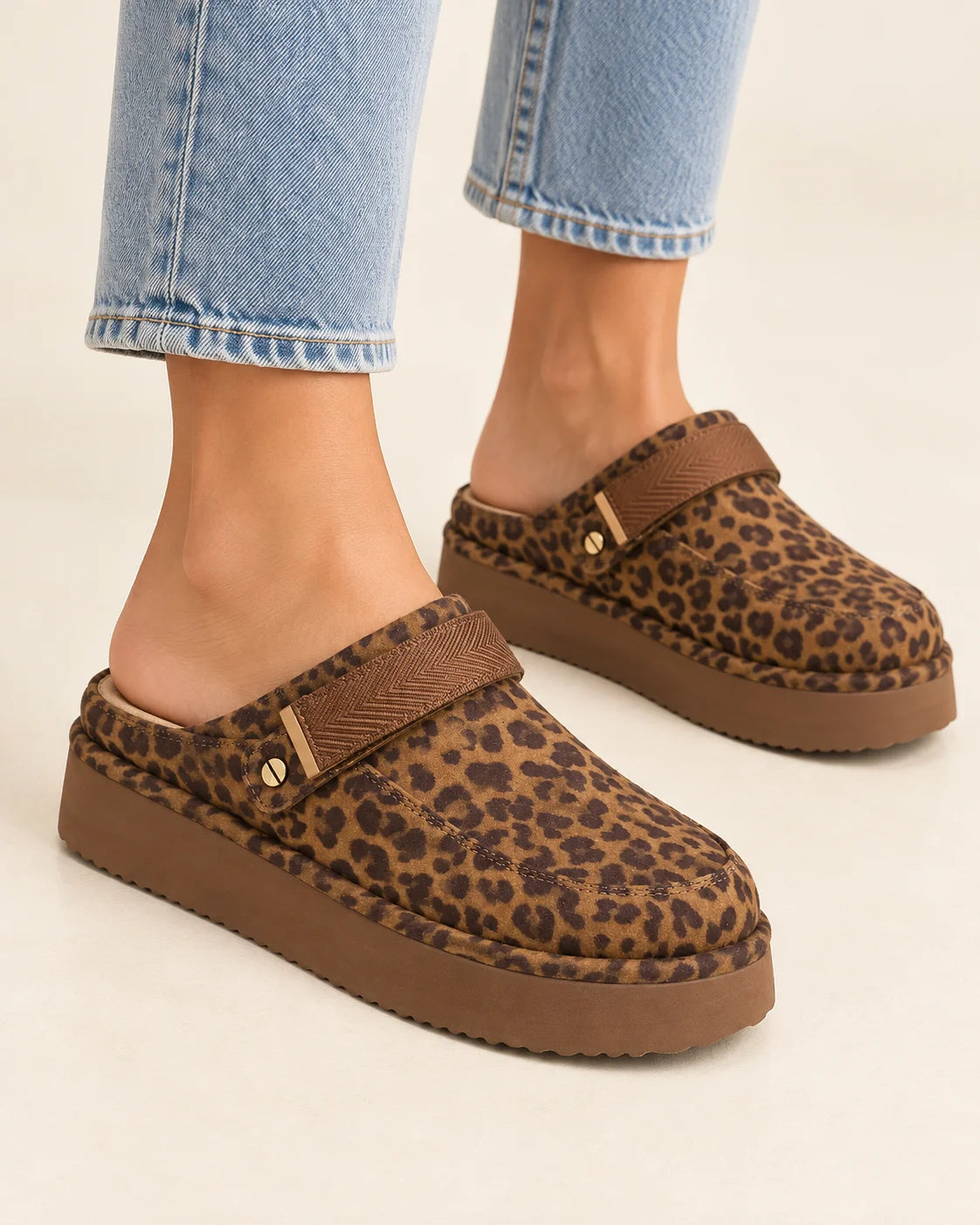 Chill Out Adjustable Clogs