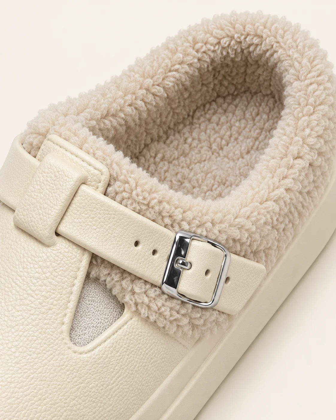 SONVARE Cozy Buckle Clogs